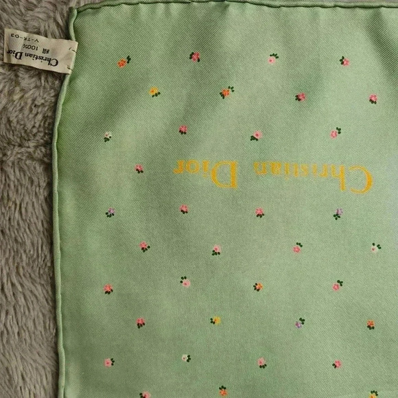 CDior Silk Shawl Scarf - Picture 10 of 14